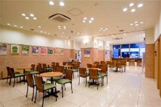 1st floor lobby