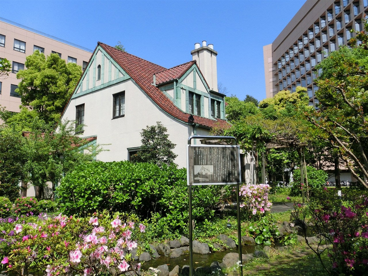 Spring Toysler Memorial Hall